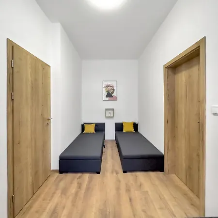 Lukas 2 Karlovy Vary